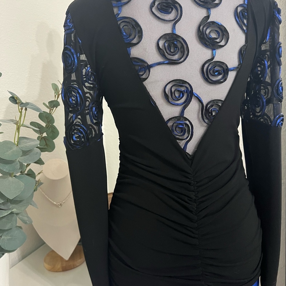 Complete Outfit, Blouse and Skirt - S/M - Picture 10 of 15